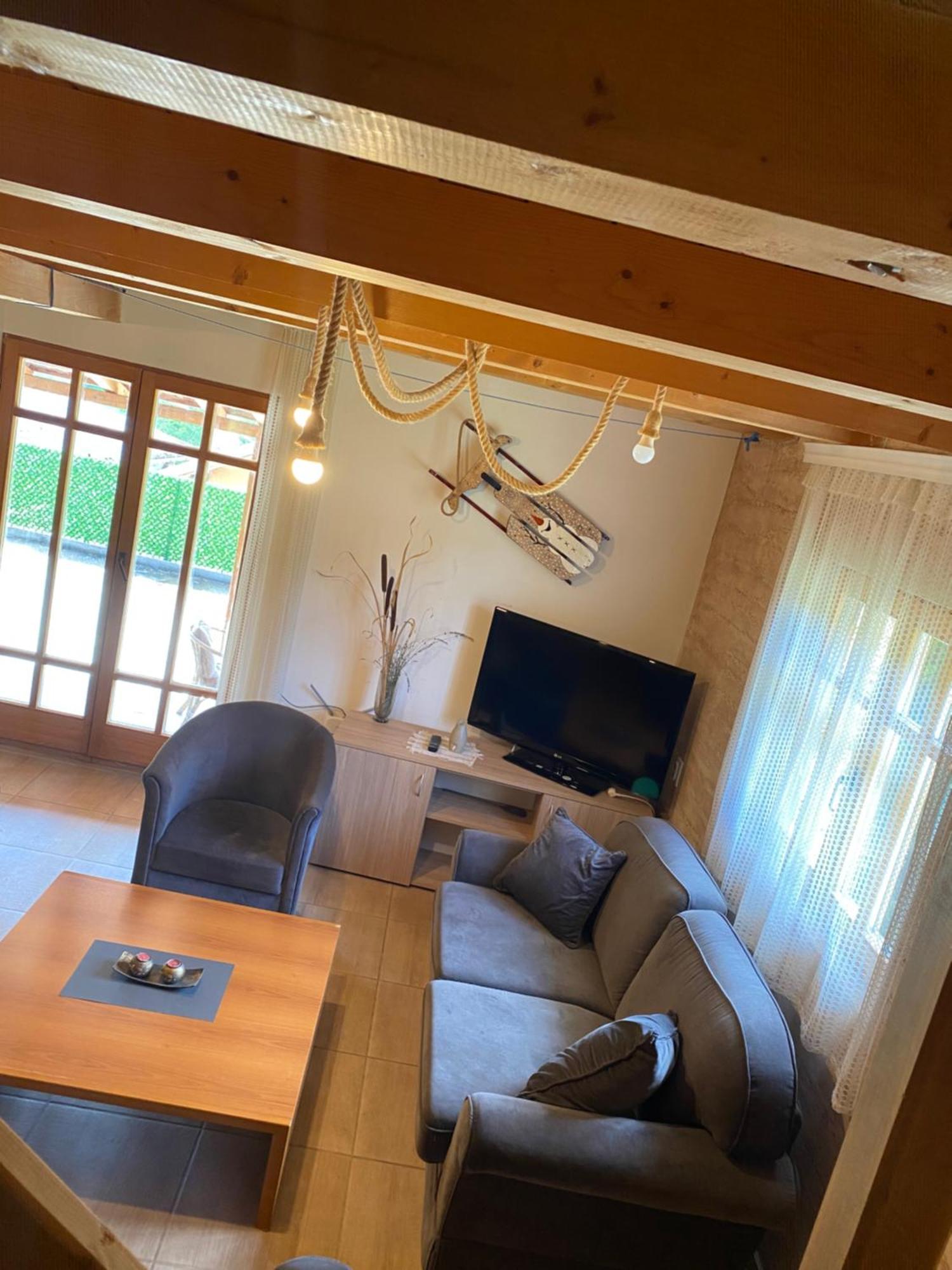 Aphrodite Hills Apartments-Stara Planina Crni Vrh Екстер'єр фото